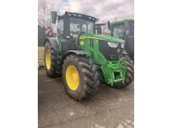 Farm tractor JOHN DEERE