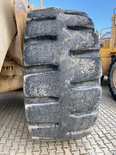 Wheel loader Caterpillar CAT 992D: picture 24