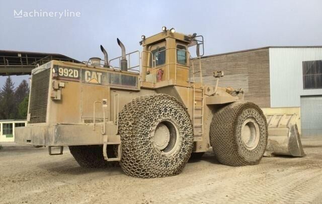 Wheel loader Caterpillar CAT 992D: picture 2