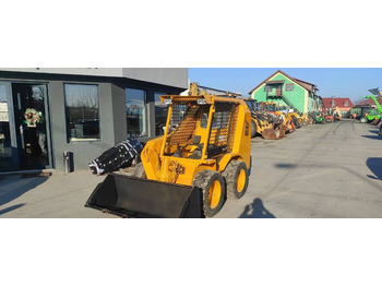 Skid steer loader JCB