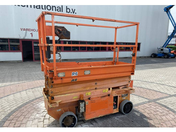 Scissor lift JLG