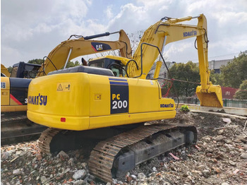 Crawler excavator KOMATSU PC200-7