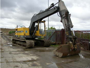 Crawler excavator VOLVO EC200