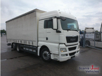 Curtainsider truck MAN TGX 26.400