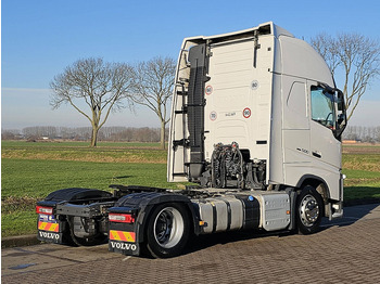 Tractor unit Volvo FH 500: picture 4