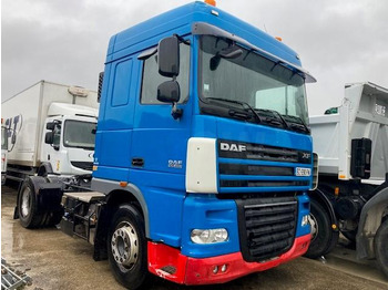 Tractor unit DAF XF 105 460