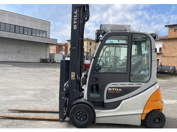 Electric forklift STILL RX60