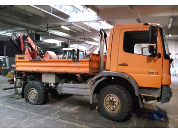 Leasing of Mercedes-Benz Atego 1023 A 4x4 mit Unfallschaden! Atego 1023 A 4x4, Einzelbereifung, Heckkran Palfinger PK4501, UNFALLSCHADEN! Mercedes-Benz Atego 1023 A 4x4 mit Unfallschaden! Atego 1023 A 4x4, Einzelbereifung, Heckkran Palfinger PK4501, UNFALLSCHADEN!: picture 1