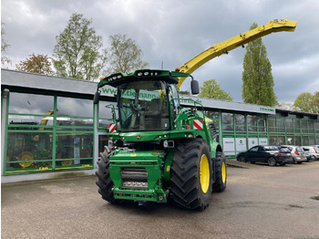 Harvester JOHN DEERE