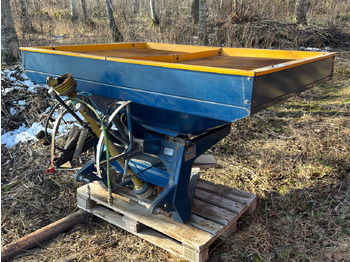 Fertilizer spreader BOGBALLE