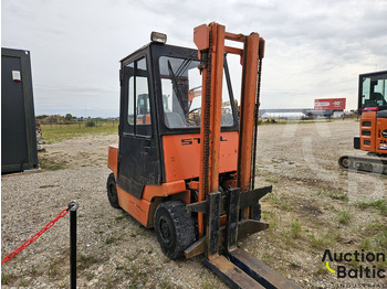 Diesel forklift STILL R70