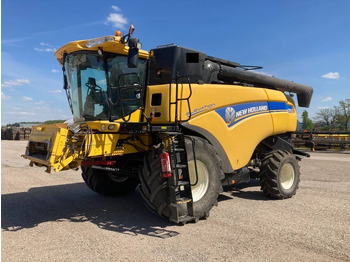 Combine harvester NEW HOLLAND CX series