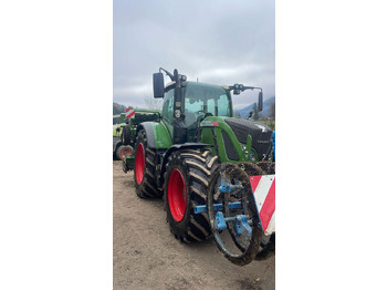 Farm tractor FENDT 724 Vario