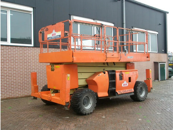 Scissor lift JLG