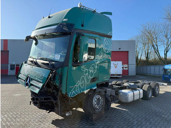 Cab chassis truck MERCEDES-BENZ Actros 2548