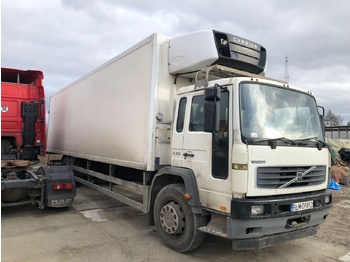 Refrigerator truck VOLVO FL