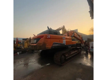 Crawler excavator DOOSAN DX420