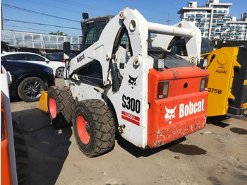 Skid steer loader BOBCAT S300