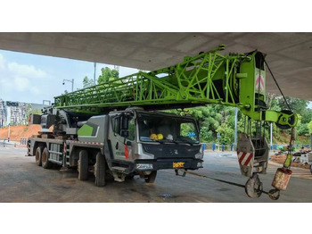 Mobile crane ZOOMLION