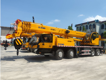 Mobile crane XCMG