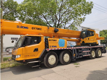 Mobile crane XCMG