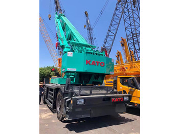 Rough terrain crane KATO