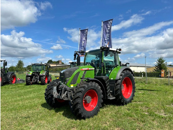 Farm tractor FENDT 724 Vario