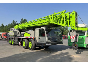 Mobile crane ZOOMLION