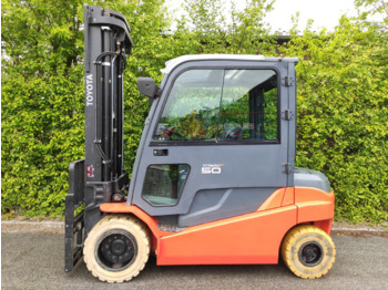 Electric forklift TOYOTA