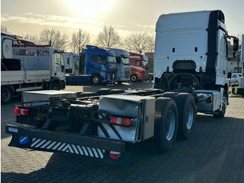 Cab chassis truck Mercedes-Benz Actros 2651 6x4 Big Axle Chassis Retarder Full Air Euro 6: picture 4