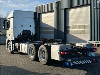 Cab chassis truck Mercedes-Benz Actros 2651 6x4 Big Axle Chassis Retarder Full Air Euro 6: picture 5