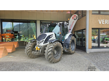 Farm tractor VALTRA N-series