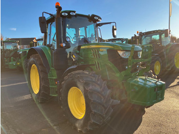 Farm tractor John Deere 6140M + 623M Loader: picture 3