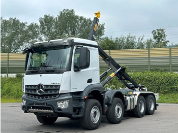 Hook lift truck MERCEDES-BENZ