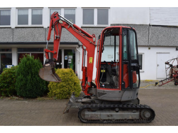 Mini excavator YANMAR VIO 25