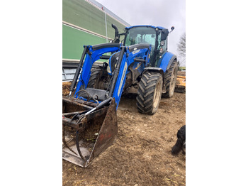 Farm tractor NEW HOLLAND T5