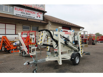 Trailer mounted boom lift