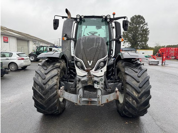 Farm tractor VALTRA T214 DIRECT: picture 2