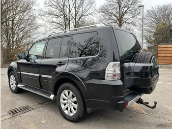 Car Mitsubishi PAJERO 3.2 TDI lang  Leder*Klima*Aut*Navi*AHK*1. Hand*Euro4* Voll: picture 3