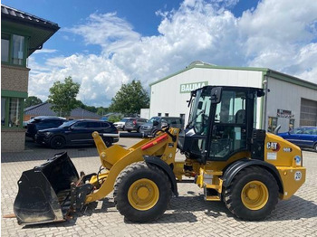 Wheel loader CATERPILLAR 908