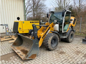 Wheel loader LIEBHERR L 504