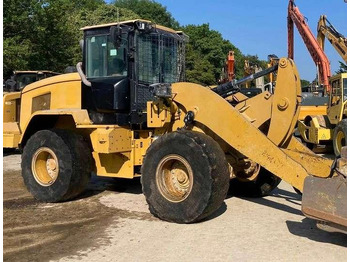 Wheel loader CATERPILLAR 938M