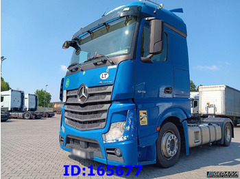 Tractor unit MERCEDES-BENZ Actros 1845