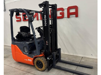 Electric forklift TOYOTA