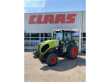 Farm tractor CLAAS Nexos