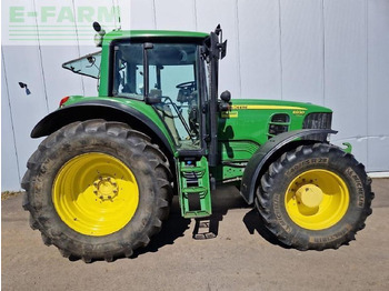 Farm tractor JOHN DEERE 6930