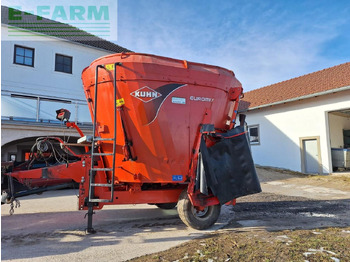 Livestock equipment KUHN