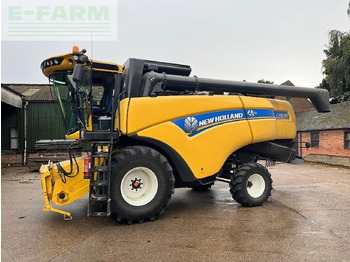 Combine harvester NEW HOLLAND CX series