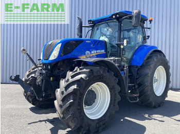 Farm tractor NEW HOLLAND T7.270