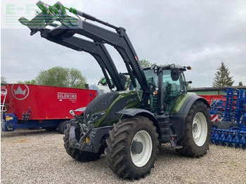 Farm tractor VALTRA T214